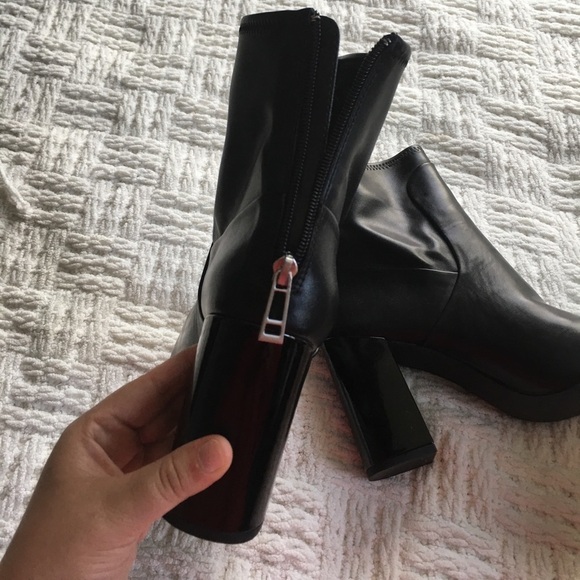 Charles David Trudy Mid Square Toe Bootie Black 10 - Picture 7 of 10